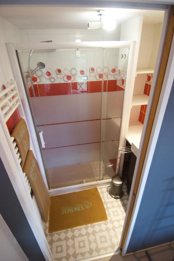 Maison D'Hotes Des 2 Chenes Bessenay エクステリア 写真