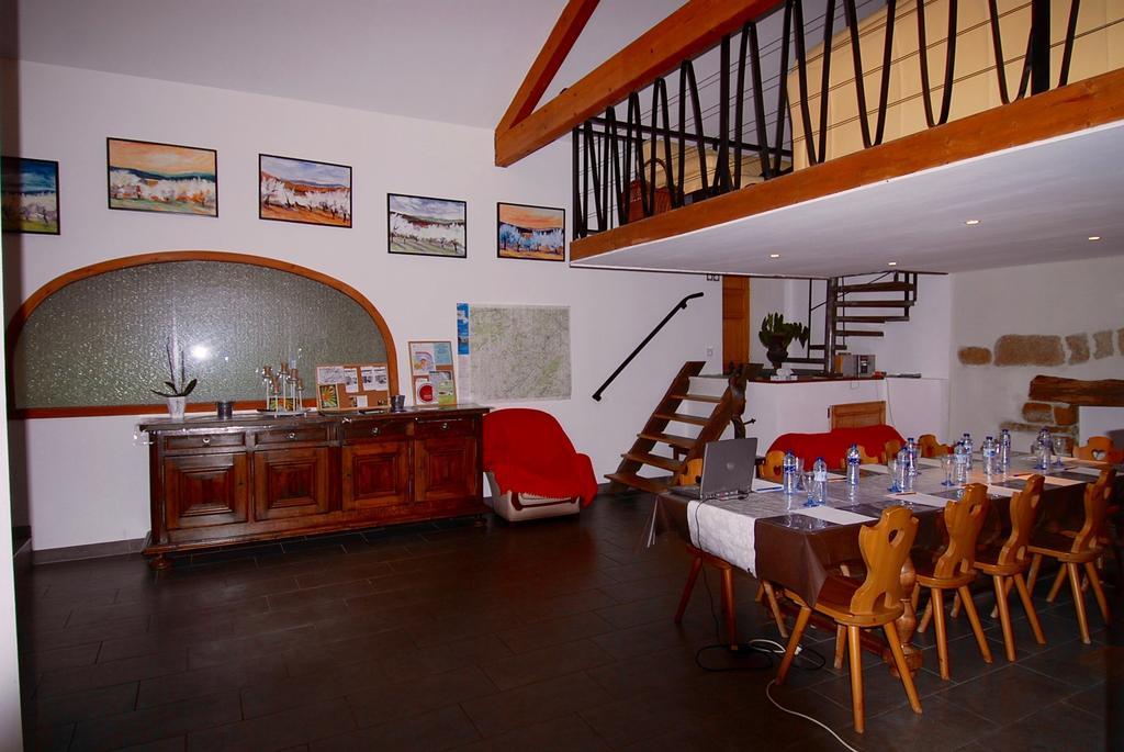 Maison D'Hotes Des 2 Chenes Bessenay エクステリア 写真